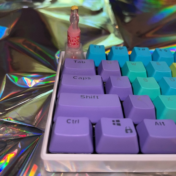 Custom “Ramune” Style Keycap - Picture 2 of 6